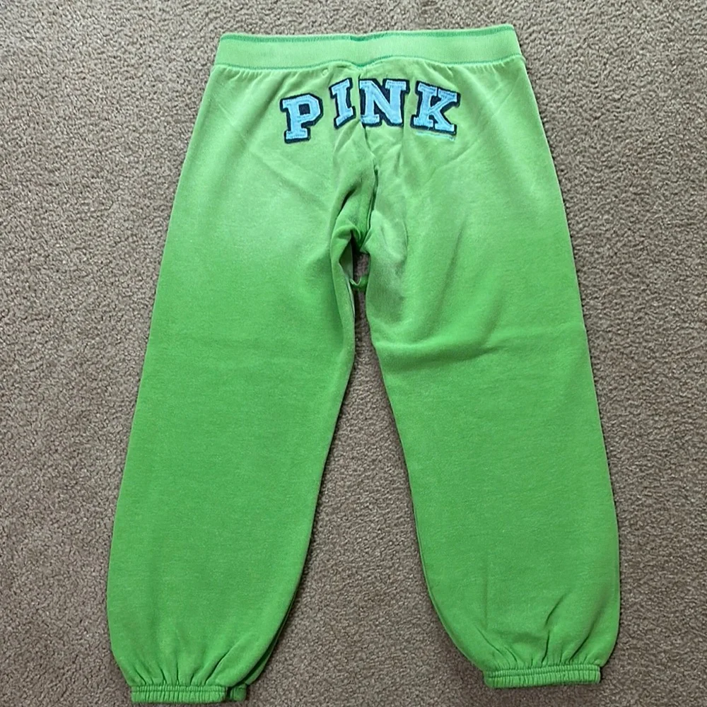 PINK Victoria’s Secret Green Crop Sweatpants - Size M - Picture 6 of 7